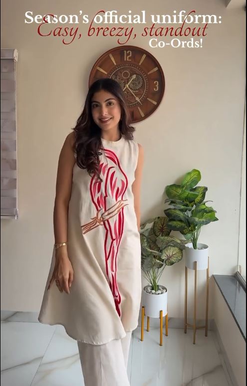 Scarlet Parrot Kurti & Pant Set