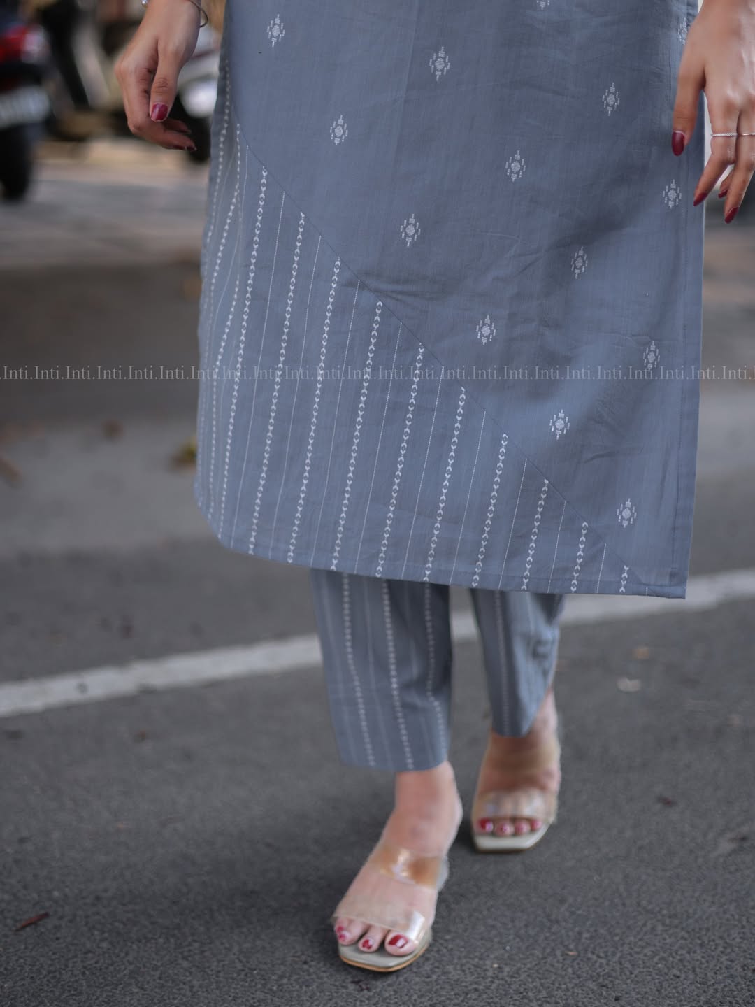 Dusky Dew Kurti & Pant Set