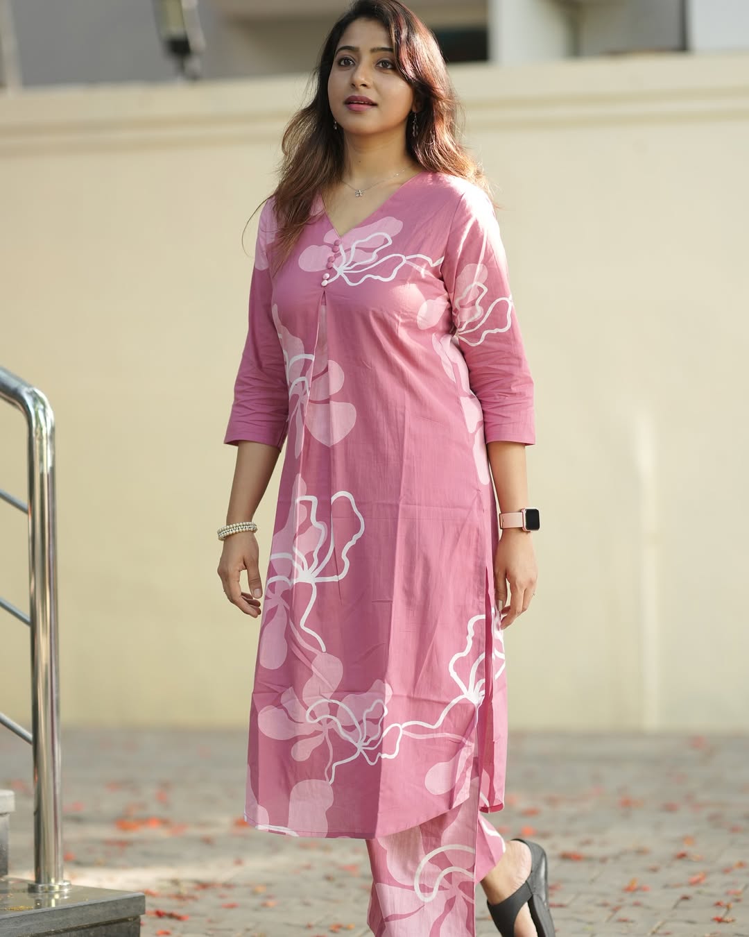 Kayal Baby Pink Abstract Cotton Kurti with Pant Set