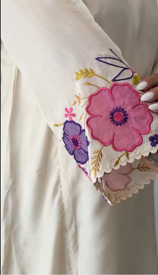 Ivory Floral Embroidered Kurta Set